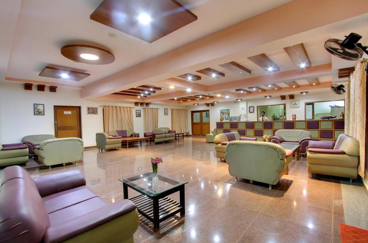 Kanthi Resorts Badami Bagalkot Экстерьер фото