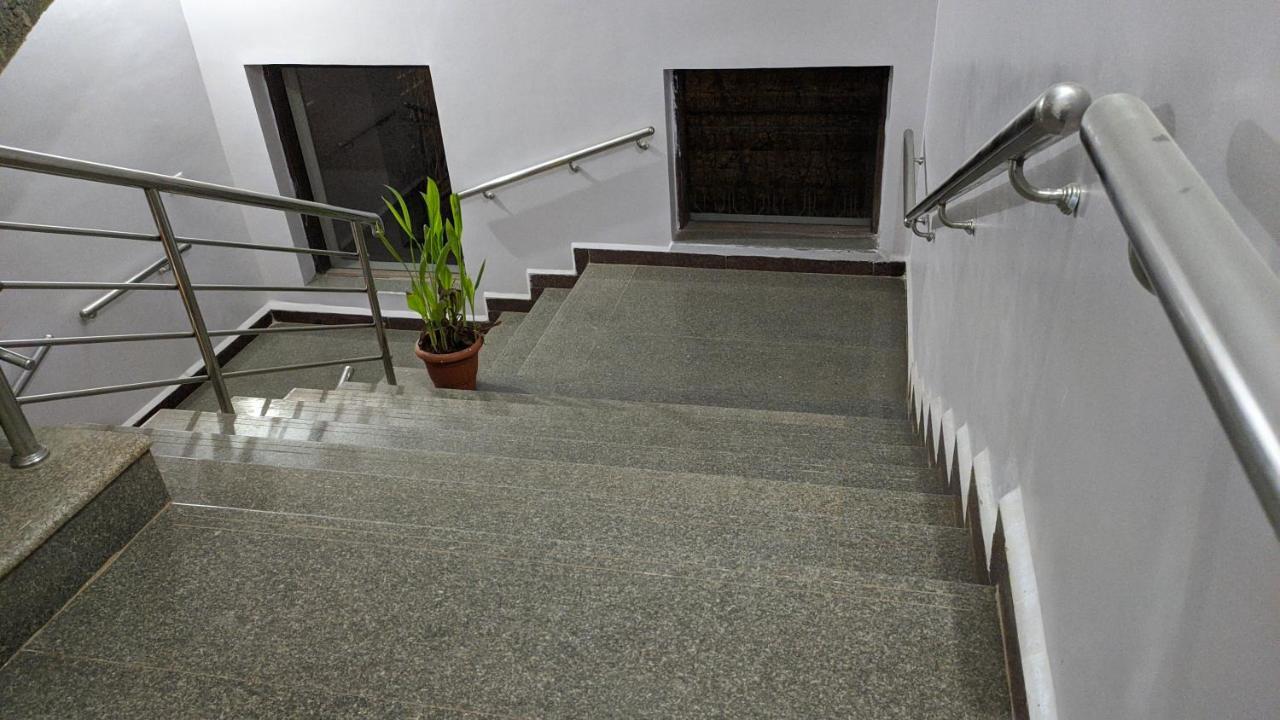 Kanthi Resorts Badami Bagalkot Экстерьер фото