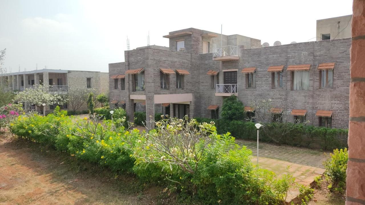 Kanthi Resorts Badami Bagalkot Экстерьер фото