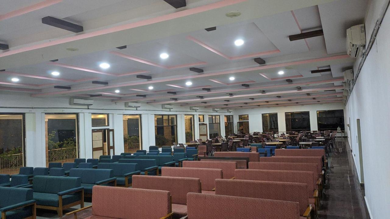 Kanthi Resorts Badami Bagalkot Экстерьер фото