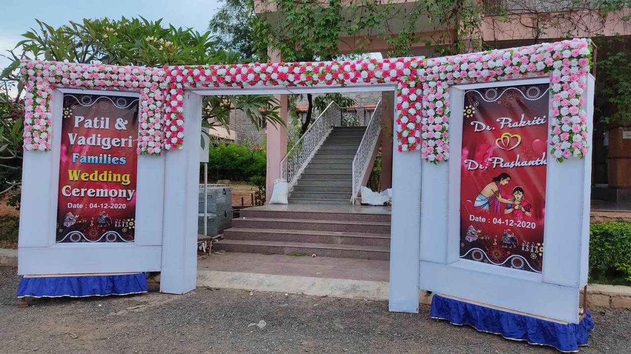 Kanthi Resorts Badami Bagalkot Экстерьер фото